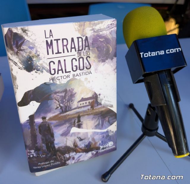 Hctor Bastida presenta 