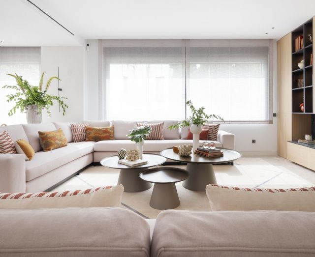 Cojines con diseño, textura y confort: los imprescindibles para redecorar cualquier rincón este otoño - 1, Foto 1