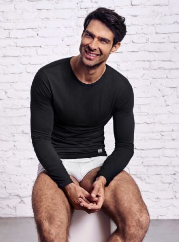 Charlamos con Juan Betancourt en su papel como imagen delrebranding de Abanderado - 1, Foto 1