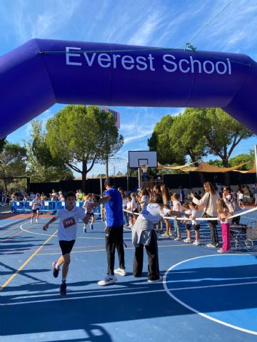 Fundación Aladina recibe el apoyo del XIX CrossEverest - 1, Foto 1