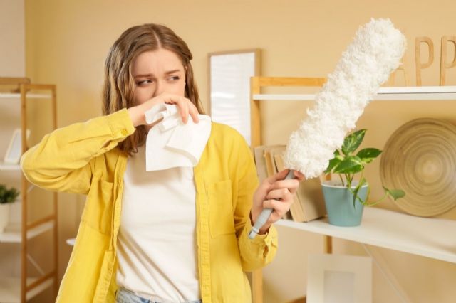 Dra. Eva Lasa, alergóloga de Policlínica Gipuzkoa: En otoño se dan las condiciones ideales para que los ácaros del polvo proliferen y empeoren las alergias - 1, Foto 1