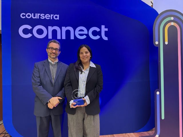 Santander es reconocido por Coursera por su liderazgo en aplicación de inteligencia artificial para la educación - 1, Foto 1