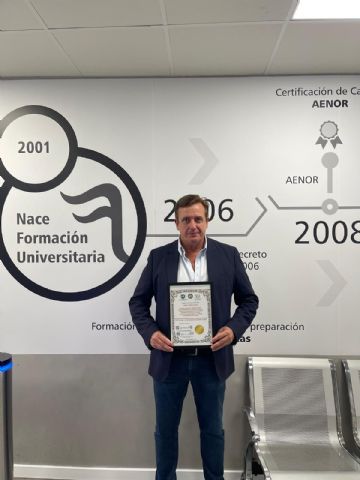 Ignacio Campoy Aguilar, Cum Laude por el Instituto Internacional de Estudios Globales para el Desarrollo Humano - 1, Foto 1