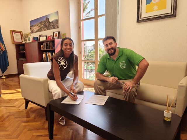 El Ayuntamiento y la Asociacin Msico-Cultural Eclptica firman un convenio para la celebracin de El Zebadero 6.0, Foto 1