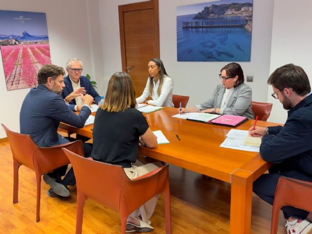 La Consejera de Salud no da fechas claras para el inicio de las obras del centro de salud de Alhama, Foto 1