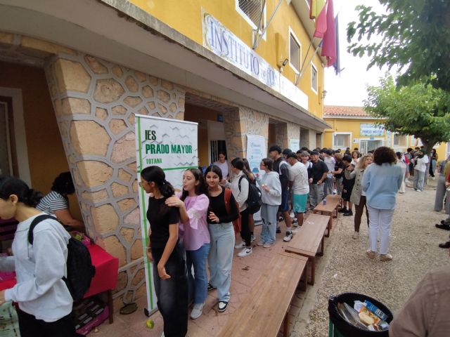 Da Mundial de la Alimentacin: fomentando hbitos saludables en el IES Prado Mayor - 16