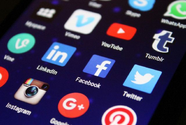 Las manifestaciones en La Vuelta y la flotilla, principal detonante del discurso de odio en redes en septiembre - 1, Foto 1