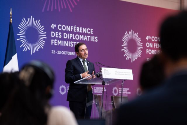 Albares anuncia en París que España acogerá en 2026 la próxima Conferencia de Política Exterior Feminista - 1, Foto 1