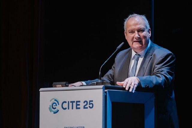 Hereu reclama seguir avanzando en la autonomía estratégica en energías renovables para reducir dependencias de terceros - 1, Foto 1