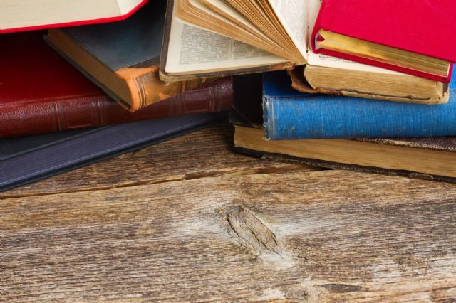 Rentokil Initial recuerda la importancia del control de plagas en bibliotecas y archivos para preservar el legado cultural - 1, Foto 1