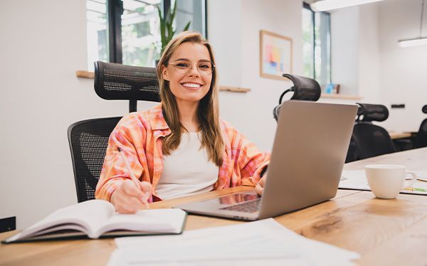 Formación Universitaria lanza su curso online preparatorio para el Título Oficial de Técnico en Gestión Administrativa - 1, Foto 1