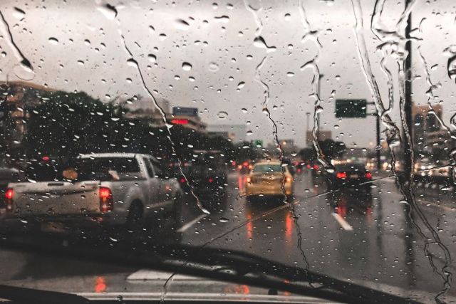 Consejos para mantener la seguridad al volante ante tormentas y riadas, según Allianz Partners - 1, Foto 1