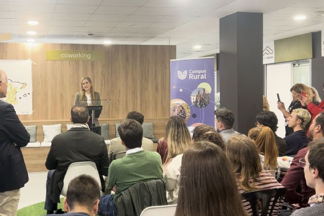 Aagesen pone en valor el programa Campus Rural: Es fuente de oportunidades y futuro - 1, Foto 1