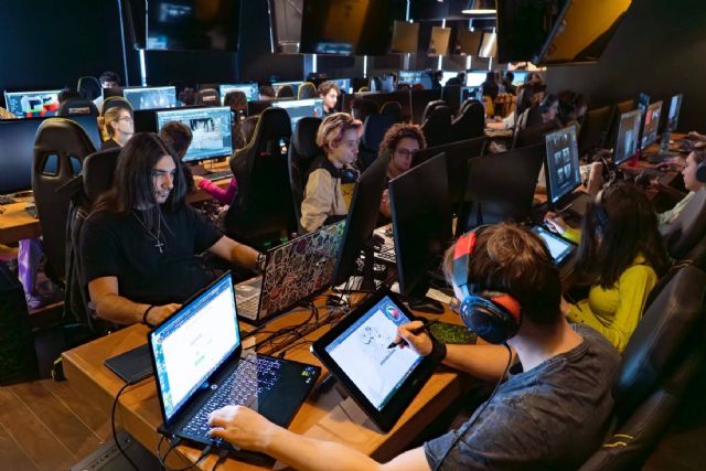 Universal Arts School refuerza su sello de excelencia con metodología ´Entorno de Producción´ desde 1994 - 1, Foto 1