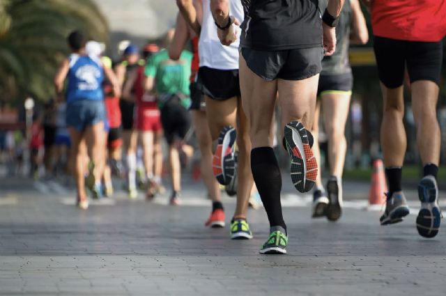 Dr. Adrián Cuellar, jefe del Servicio de Traumatología de Policlínica Gipuzkoa: No basta con tener resistencia, un buen tono muscular ayuda tanto en la carrera como en la recuperación - 1, Foto 1