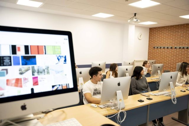 CESINE apuesta por una formación en diseño gráfico donde la IA impulsa el talento, no lo reemplaza - 1, Foto 1