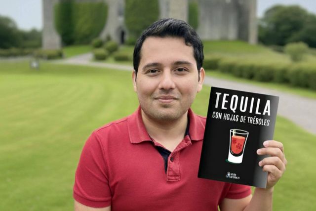 El autor mexicano Manuel Durán presenta su nuevo libro de poemas, ´Tequila con hojas de tréboles´ - 1, Foto 1