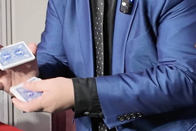 El campeón mundial de cartomagia Henry Evans deslumbra en La Varita Mágica de Valencia - 1, Foto 1