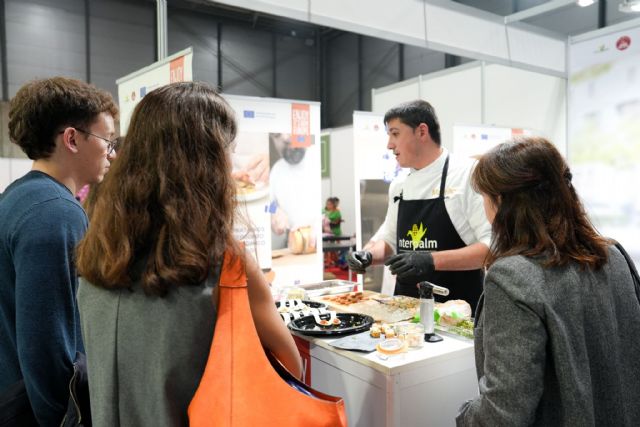 Dos bocados que conquistan: tartaleta de bloc de Foie Gras y micuit caramelizado - 1, Foto 1