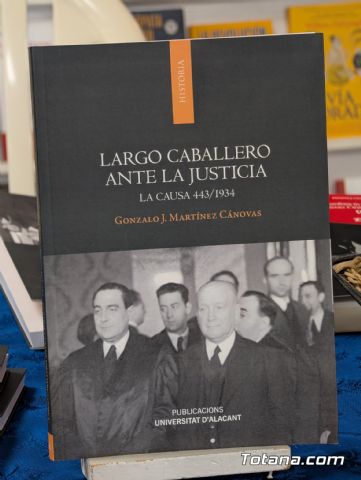 Gonzalo Martnez Cnovas presenta sus dos nuevas obras sobre Jimnez de Asa y la Causa 443 - 11