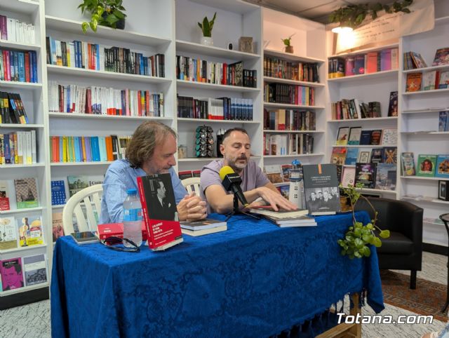 Gonzalo Martnez Cnovas presenta sus dos nuevas obras sobre Jimnez de Asa y la Causa 443 - 20