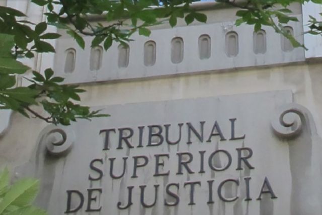 El Ejecutivo inicia acciones legales contra el Gobierno de la Comunidad de Madrid por negarse a cumplir la ley de interrupción voluntaria del embarazo - 1, Foto 1