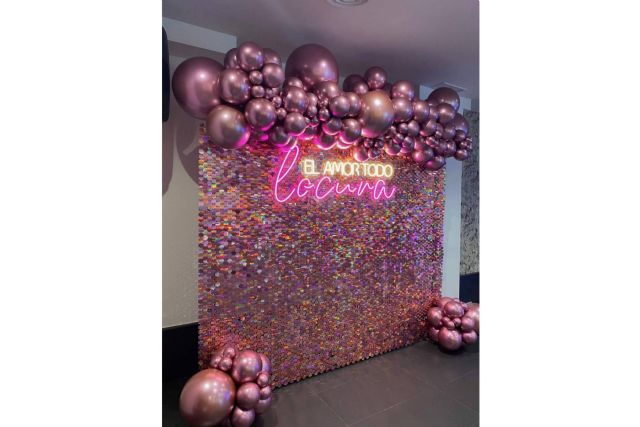 Un acabado impecable en globos con el brillo spray profesional de Guirnaldasdeglobos.com - 1, Foto 1