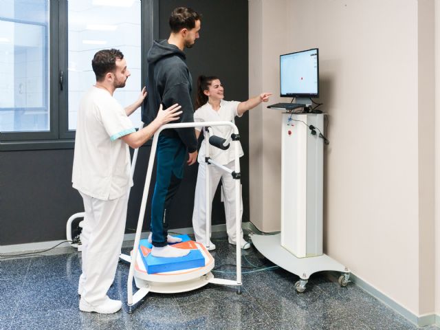 Preservar el mayor tiempo posible la independencia y la privacidad de personas con enfermedades neuromusculares es una aportación clave de la neurorrehabilitación robótica, explica Sara García Delgado - 1, Foto 1