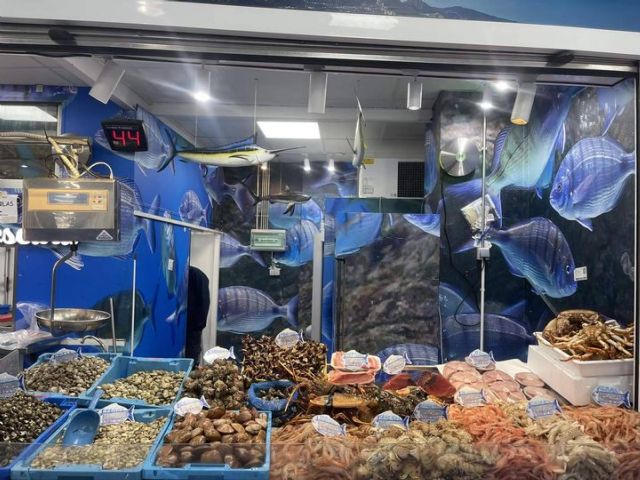 Pescadería Younes refuerza su liderazgo en marisco vivo en Ceuta con vivero propio y género de lonjas seleccionadas - 1, Foto 1