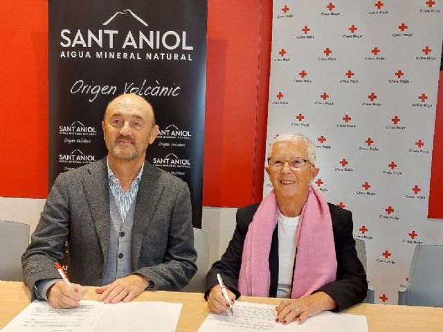 La Cruz Roja y Aigua de Sant Aniol formalizan una alianza para promover la inclusión y la accesibilidad en La Garrotxa - 1, Foto 1
