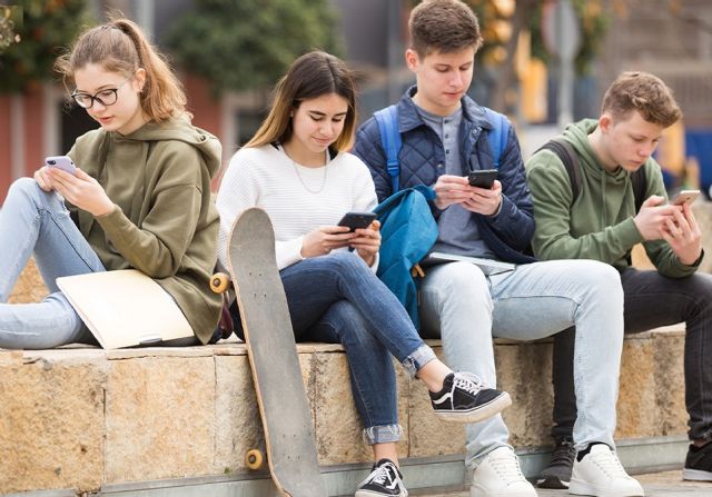 Simp, slay o estar salty: expresiones propias del slang digital de los menores que muchos padres desconocen - 1, Foto 1