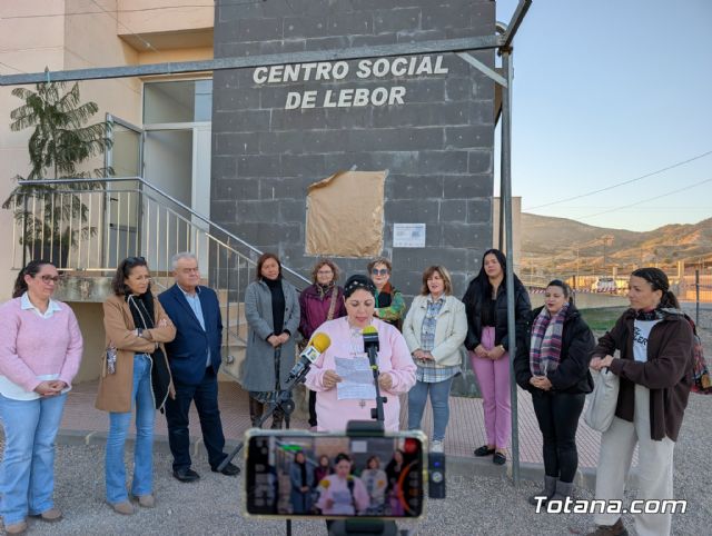 Nuestra labor permanece: Lbor inaugura un mural cermico que honra a la mujer rural y celebra la diversidad - 13