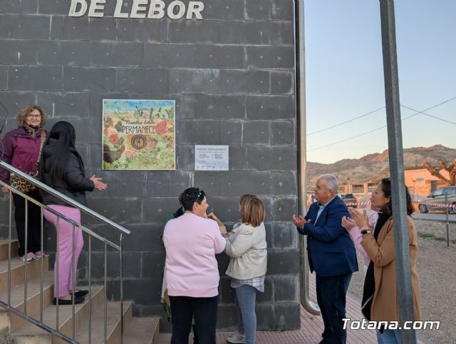 Nuestra labor permanece: Lbor inaugura un mural cermico que honra a la mujer rural y celebra la diversidad - 16