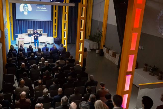 Structurit y el Observatorio de Industria y Tecnología presentan el VIII Informe Smart Industry 4.0 - 1, Foto 1