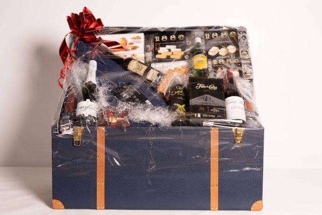 Los trabajadores españoles prefieren regalos físicos y las cestas de Navidad se mantienen en cabeza - 1, Foto 1