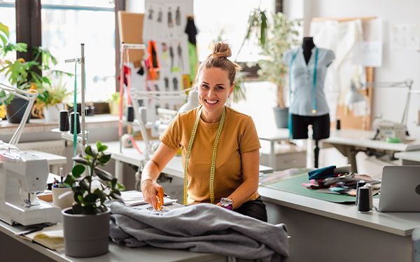 Formación Universitaria lanza su preparación online para obtener el Título Oficial de Técnico Superior en Patronaje y Moda - 1, Foto 1
