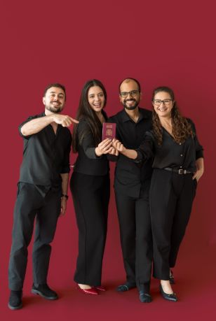 “Fui a hacer mi examen DELE (Diploma de Español como Lengua Extranjera) a Ibiza por falta de plazas en Barcelona” explica brasileña que hizo el examen en 2025 - 1, Foto 1