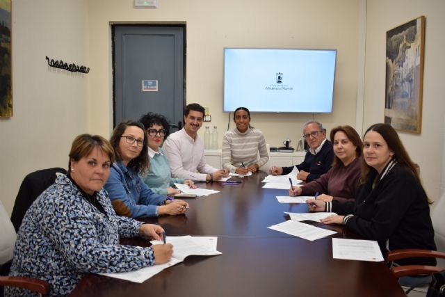 El Ayuntamiento y las AMPAS de los colegios pblicos impulsan el Programa Municipal de Ocio y Tiempo Libre para el curso 2024/2025, Foto 1