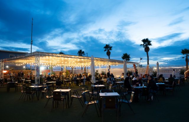 La magia de la Navidad llega al Puerto de Alicante con Navalia, el punto exacto donde se encuentran norte y oriente - 1, Foto 1