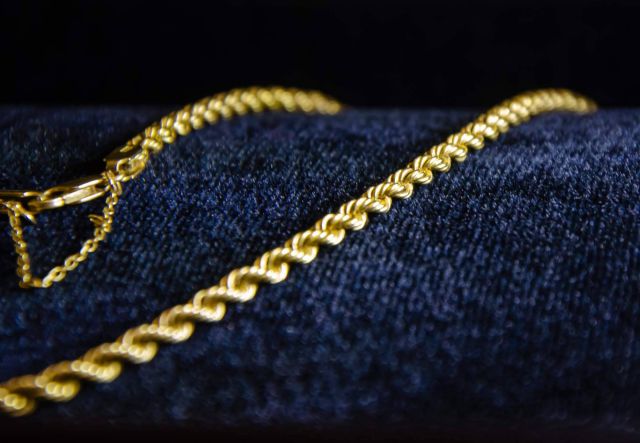 Cómo y dónde vender joyas de oro en Oviedo con confianza y rapidez - 1, Foto 1