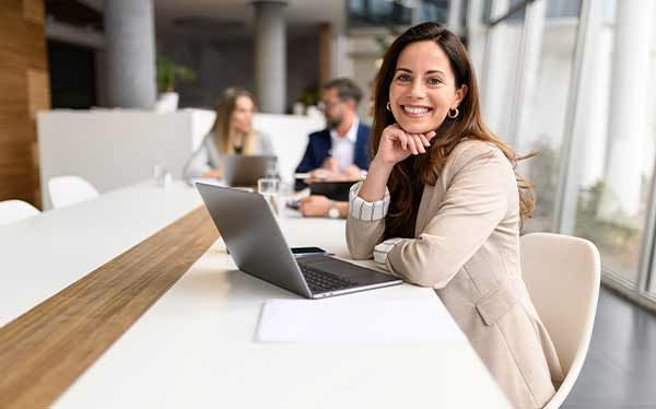 Formación Universitaria presenta su curso oficial de Asistencia a la Dirección - 1, Foto 1