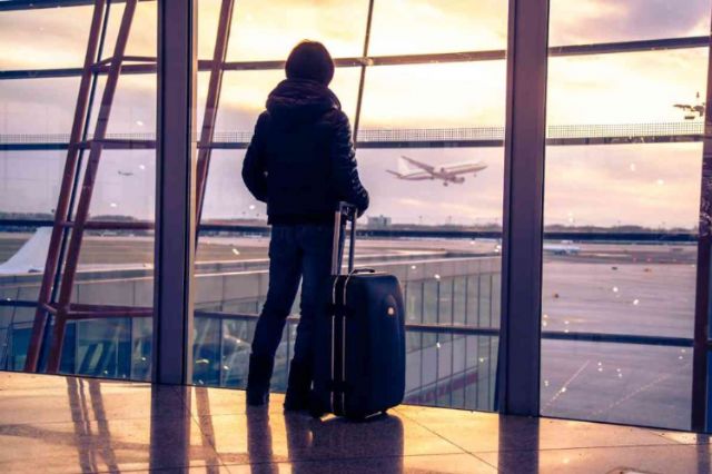 Fin de año lejos de casa: cómo los expatriados pueden lidiar con la soledad y mantener su bienestar emocional - 1, Foto 1