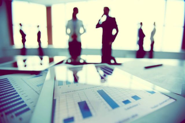 Descubrir cómo la fusión inversa reduce costes, evita trámites y permite acceder al régimen de neutralidad fiscal - 1, Foto 1