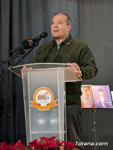 Cuatro aniversarios y un solo coraz�n: El IES Prado Mayor clausura sus celebraciones hist�ricas en Totana - 19