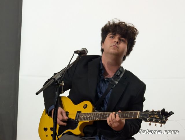 Cuatro aniversarios y un solo coraz�n: El IES Prado Mayor clausura sus celebraciones hist�ricas en Totana - 22