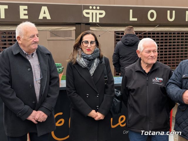 Totana rinde un sentido homenaje a Paco de las Tinajas durante el IV Encuentro de Cuadrillas de Pascua - 13