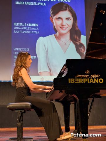 La pianista totanera Mar�a �ngeles Ayala presenta su primer disco en solitario �Miroirs de l