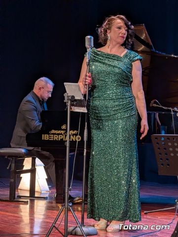 Totana recibe al 2026 con la magia de �Blue Moon� en un emotivo Concierto de A�o Nuevo - 21