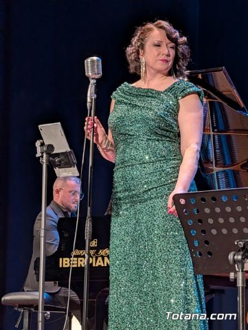 Totana recibe al 2026 con la magia de �Blue Moon� en un emotivo Concierto de A�o Nuevo - 25