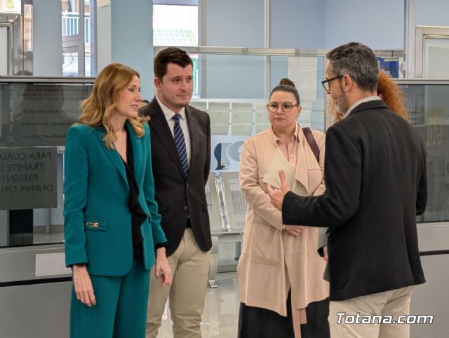 156 trabajadores agr�colas de Totana acceden a empleo p�blico en temporada baja a trav�s del SEF - 14